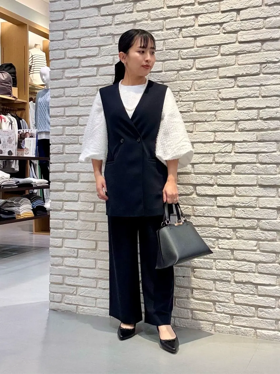 ONWARD CROSSET SELECT 服部 コーディネート画像