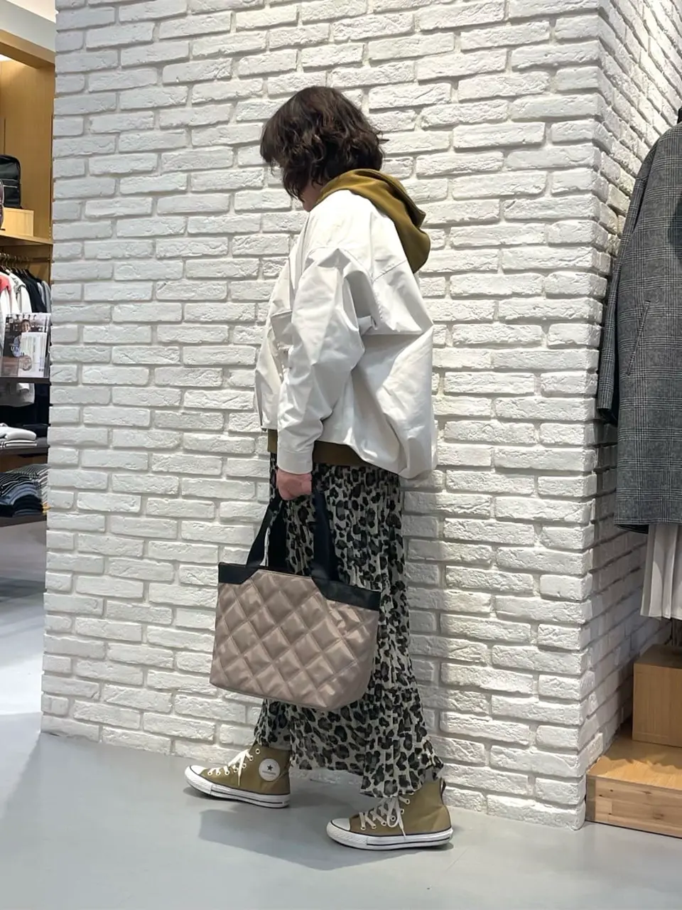 ONWARD CROSSET SELECT TSUKI コーディネート画像