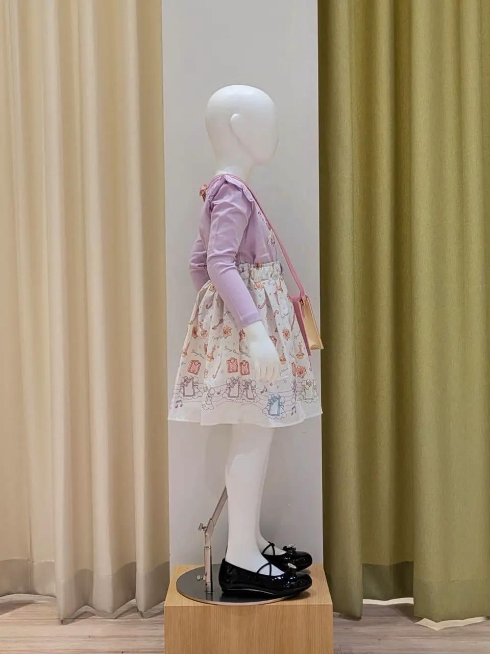 ONWARD CROSSET SELECT 川上 コーディネート画像