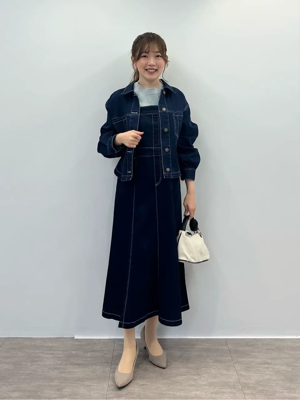  みぃ コーディネート画像