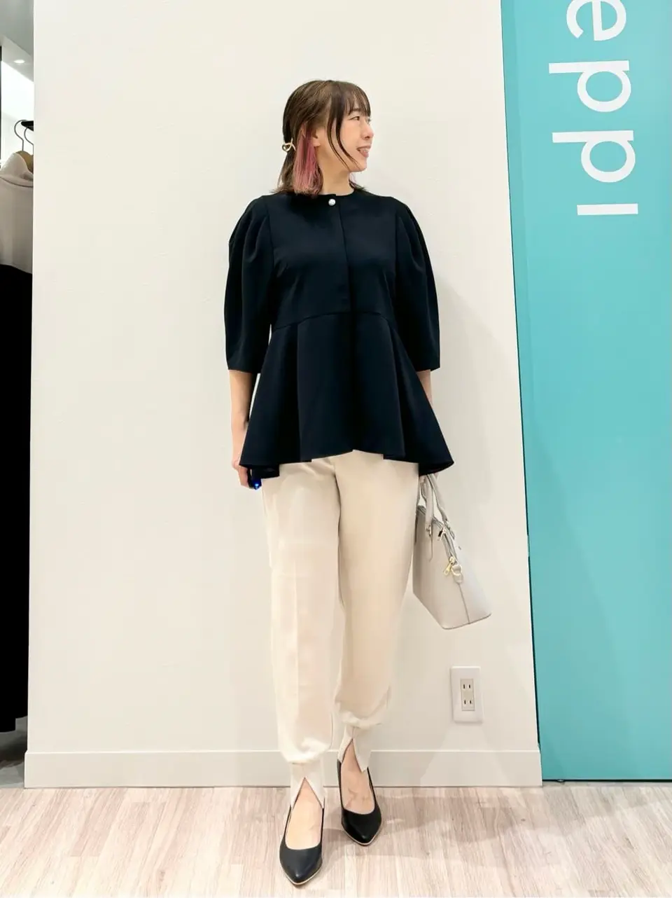  SAKAI コーディネート画像