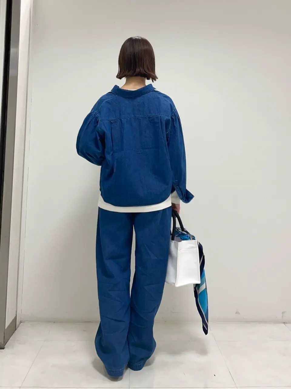 ONWARD CROSSET SELECT 岡田 コーディネート画像