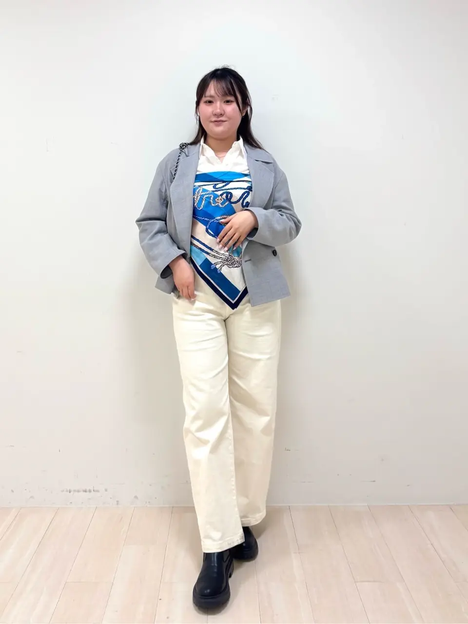 ONWARD CROSSET SELECT 伊藤 コーディネート画像