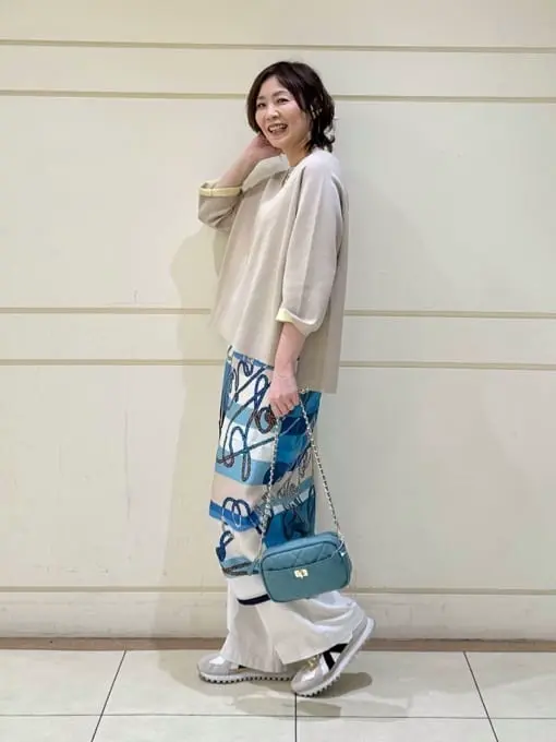 ONWARD CROSSET SELECT maruri コーディネート画像