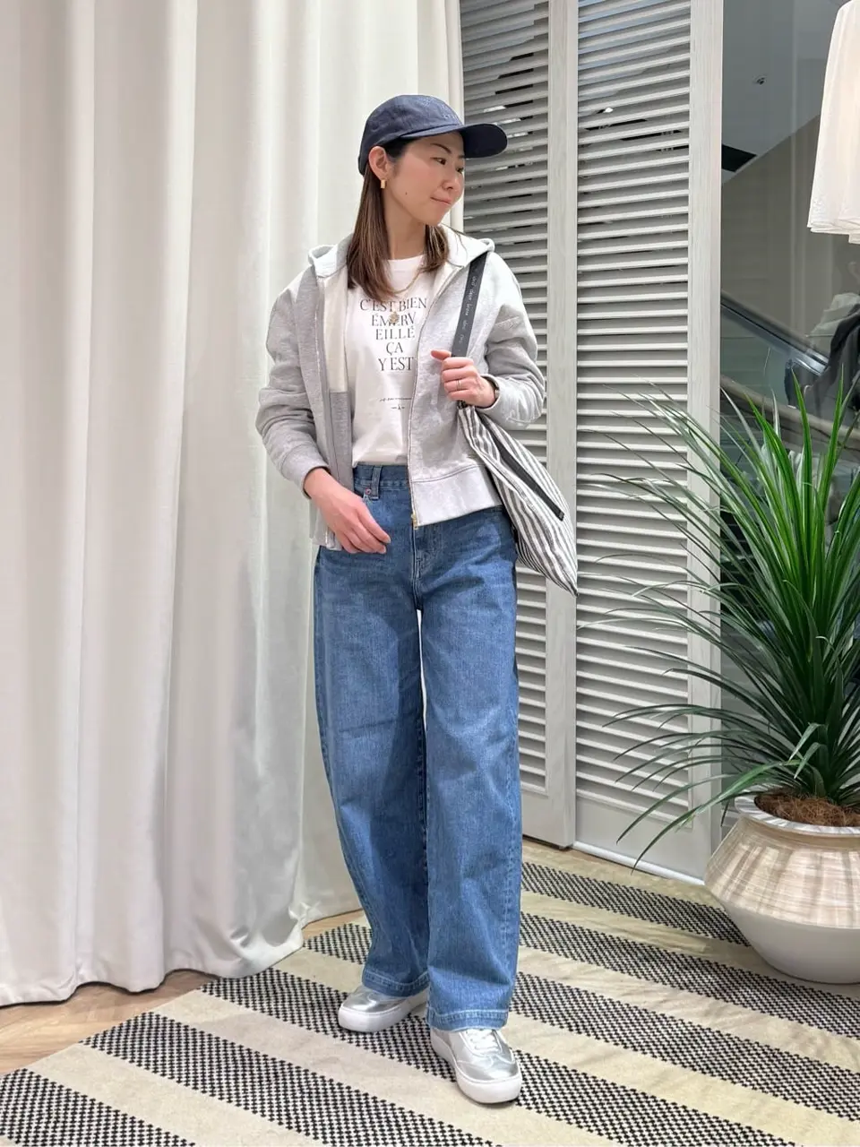 ONWARD CROSSET SELECT KURIYAMA コーディネート画像