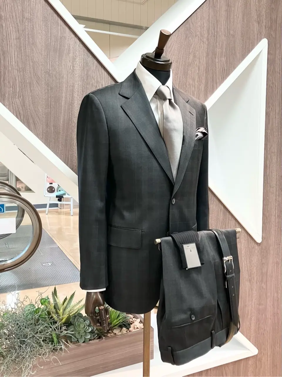 ONWARD CROSSET SELECT 小管 コーディネート画像