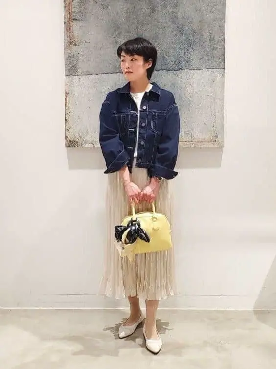  本吉 コーディネート画像