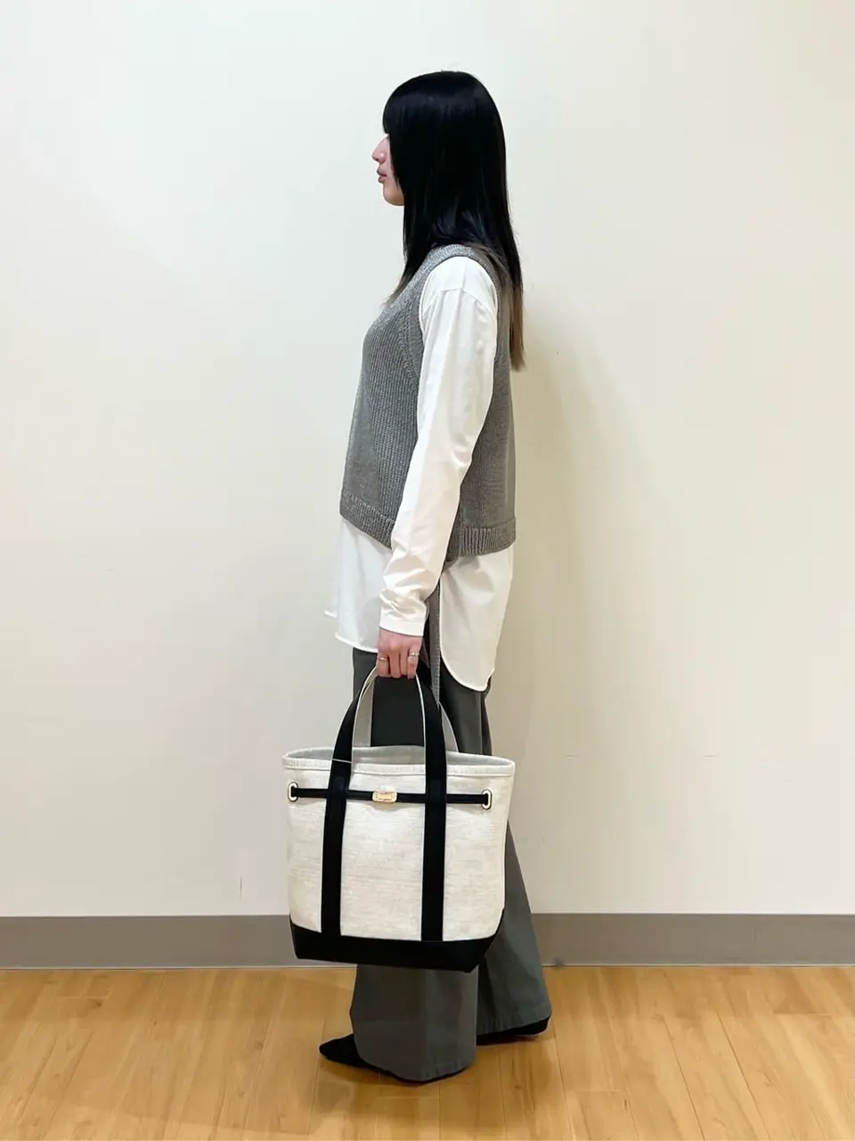 ONWARD CROSSET SELECT Aina コーディネート画像