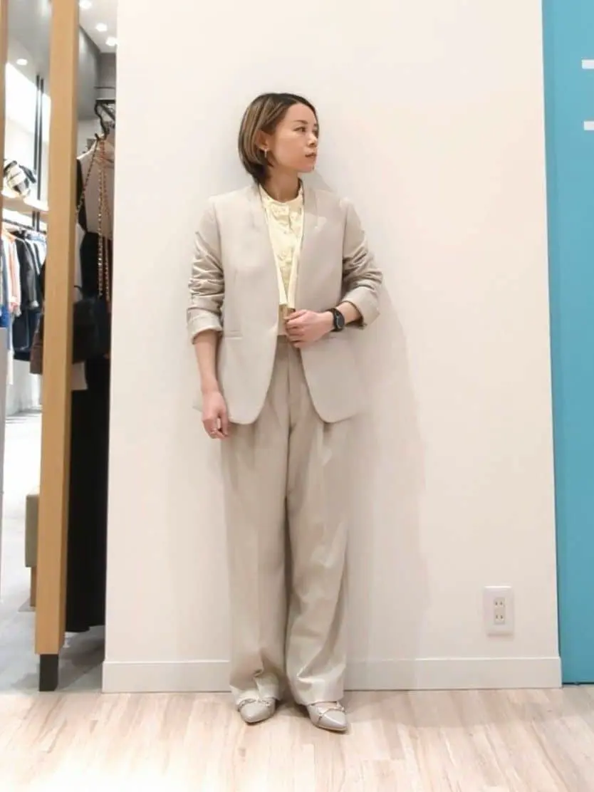  スタッフ コーディネート画像