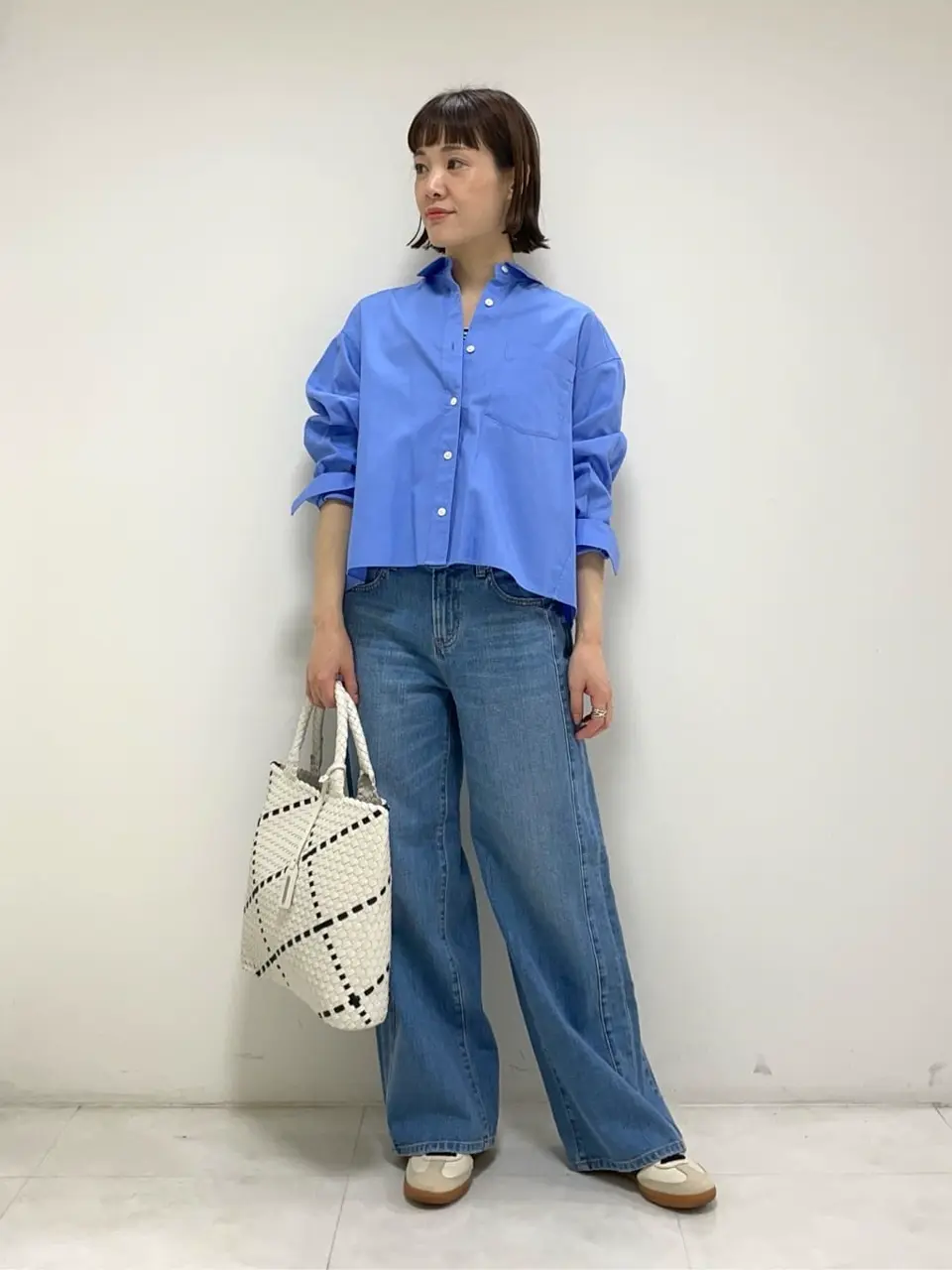 ONWARD CROSSET SELECT 岡田 コーディネート画像