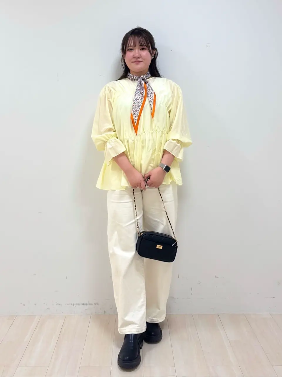 ONWARD CROSSET SELECT 伊藤 コーディネート画像