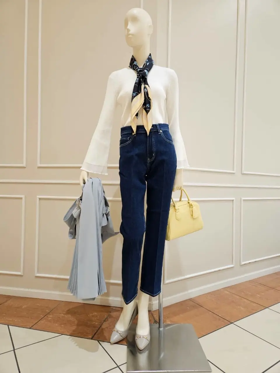 ONWARD CROSSET SELECT 佐々木 コーディネート画像