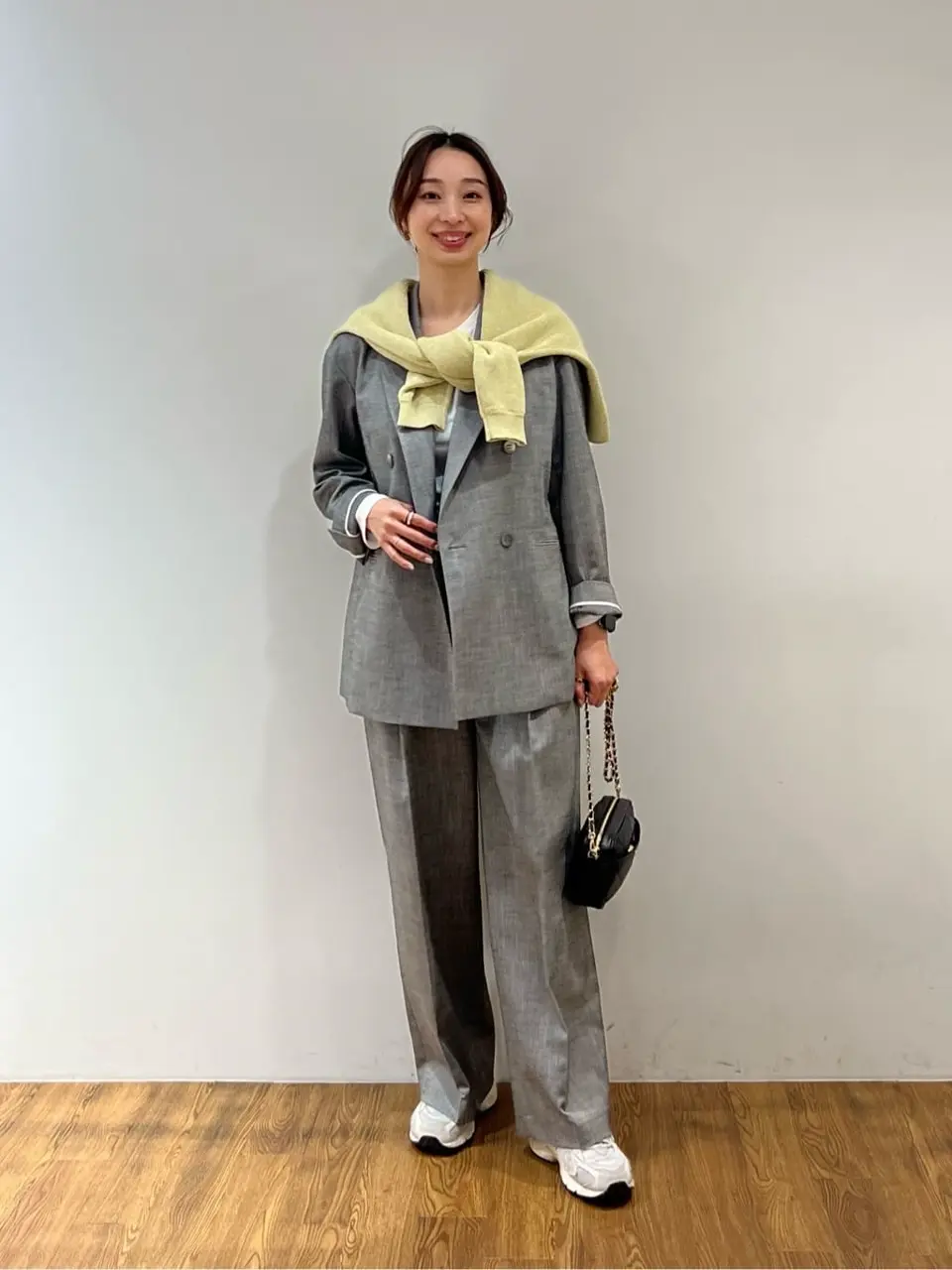  村上 コーディネート画像