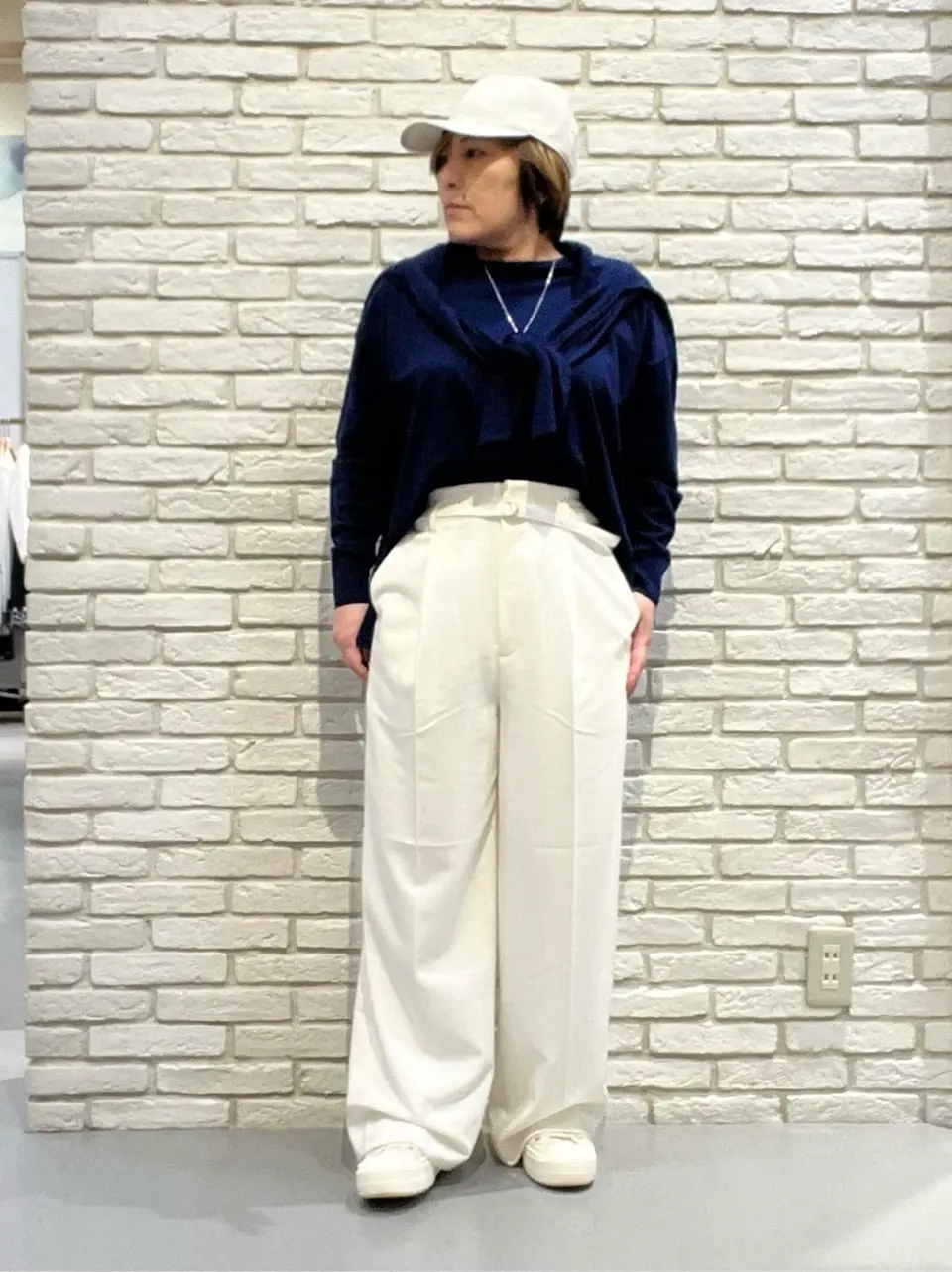 ONWARD CROSSET SELECT 吉田 コーディネート画像