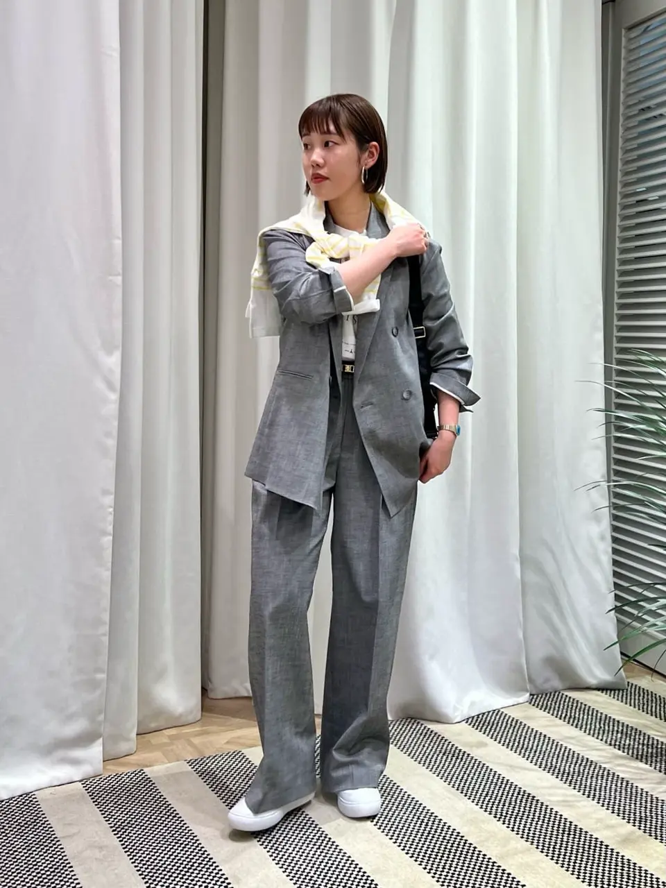 ONWARD CROSSET SELECT 伊藤 コーディネート画像