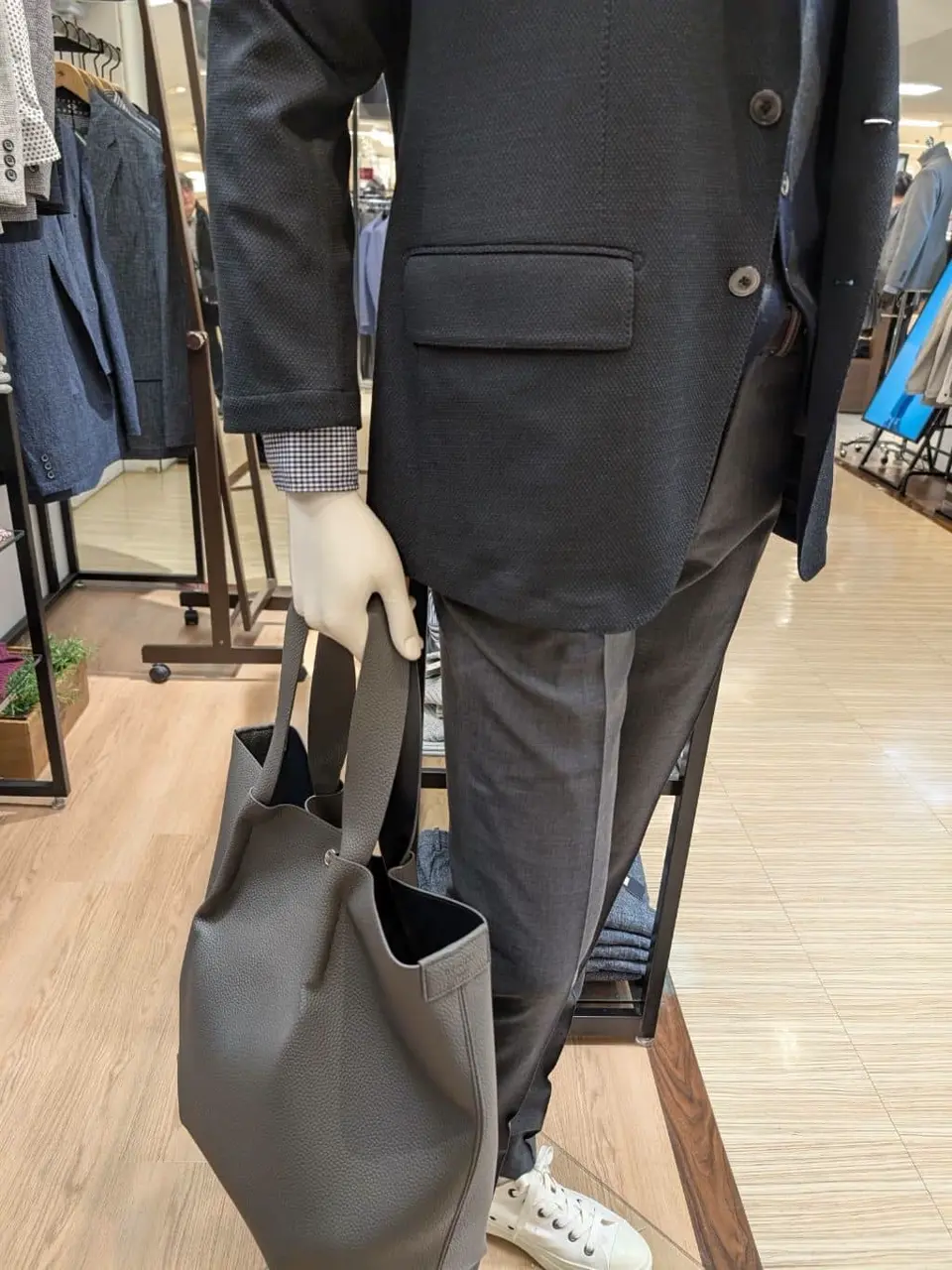 ONWARD CROSSET SELECT 市川真理子 コーディネート画像