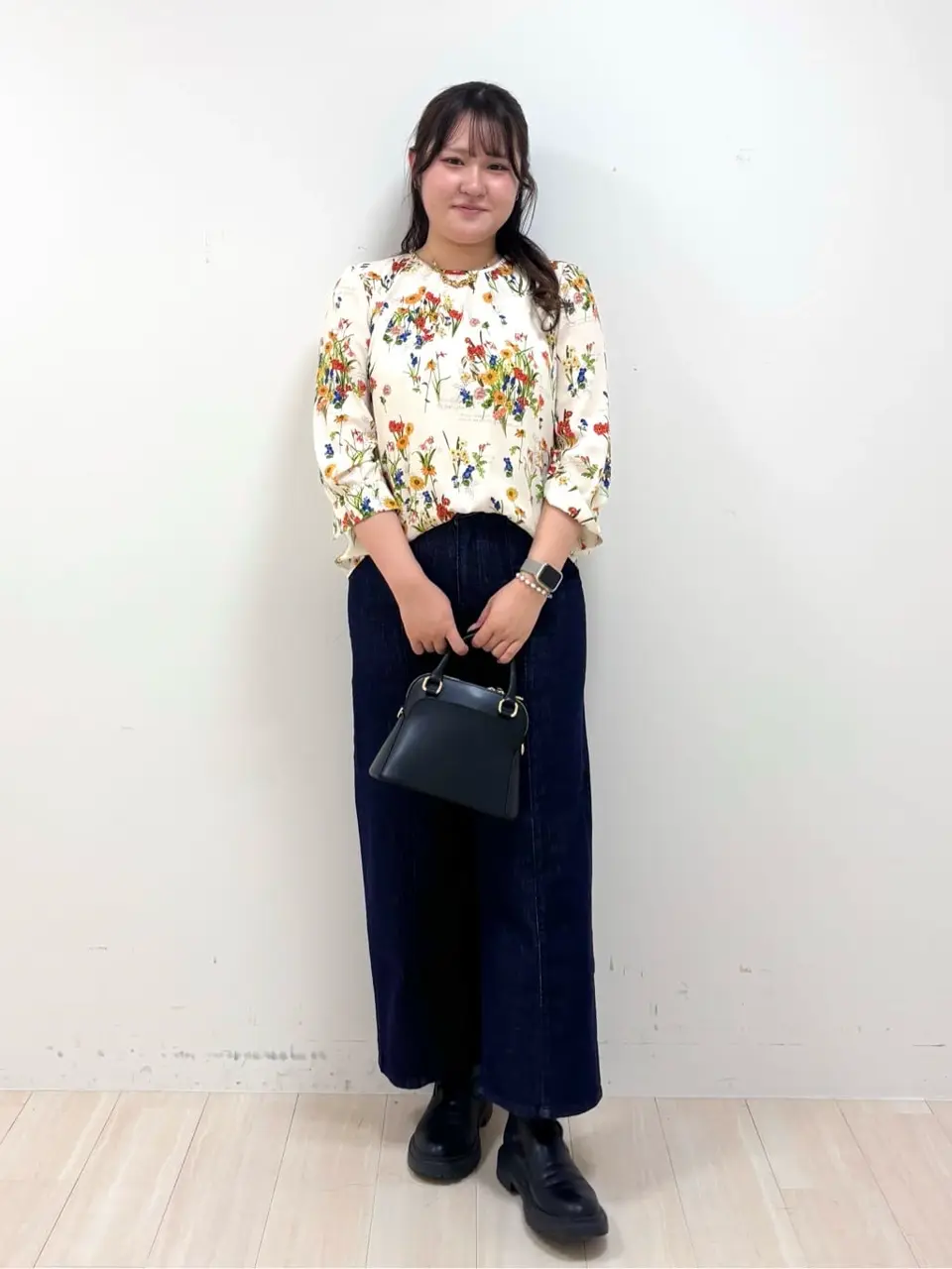 ONWARD CROSSET SELECT 伊藤 コーディネート画像