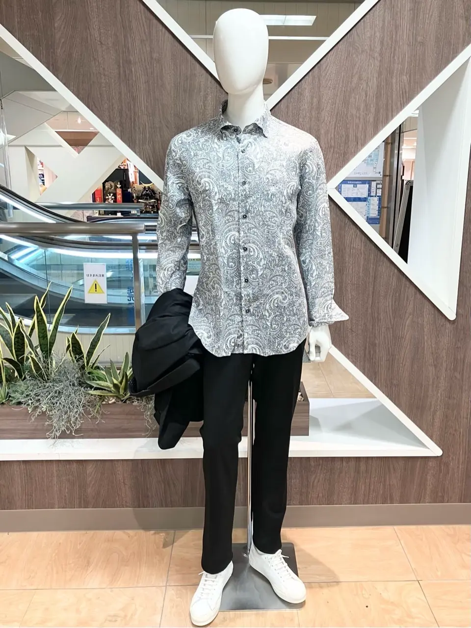 ONWARD CROSSET SELECT 小管 コーディネート画像