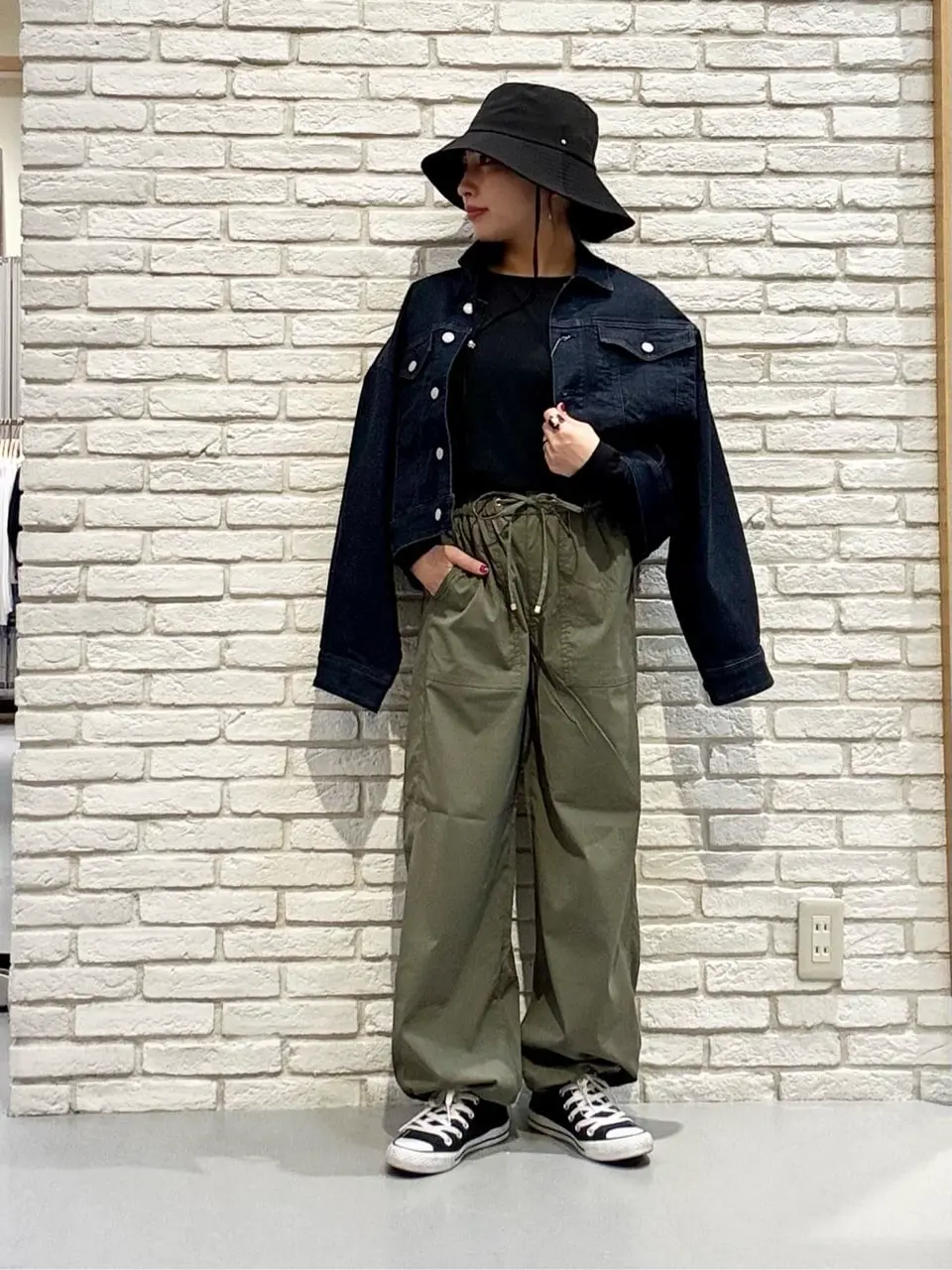 ONWARD CROSSET SELECT 服部 コーディネート画像