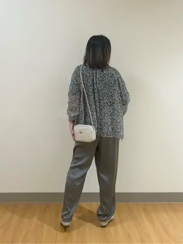 ONWARD CROSSET SELECT TAKI コーディネート画像