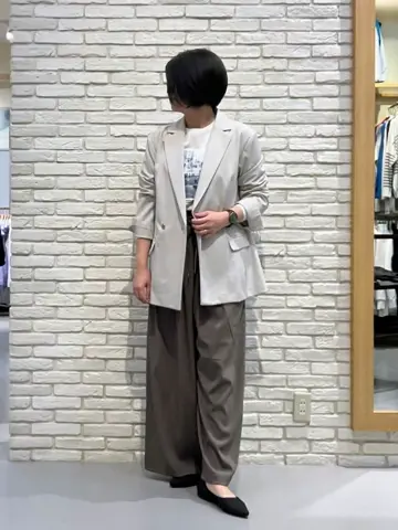 ONWARD CROSSET SELECT Tomi コーディネート画像