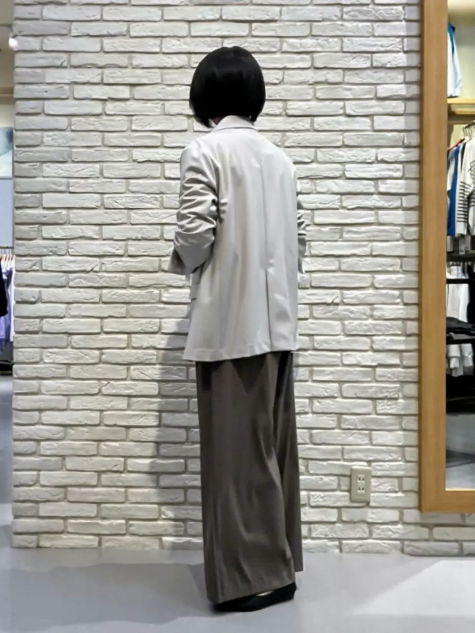 ONWARD CROSSET SELECT Tomi コーディネート画像