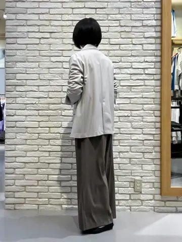 ONWARD CROSSET SELECT Tomi コーディネート画像