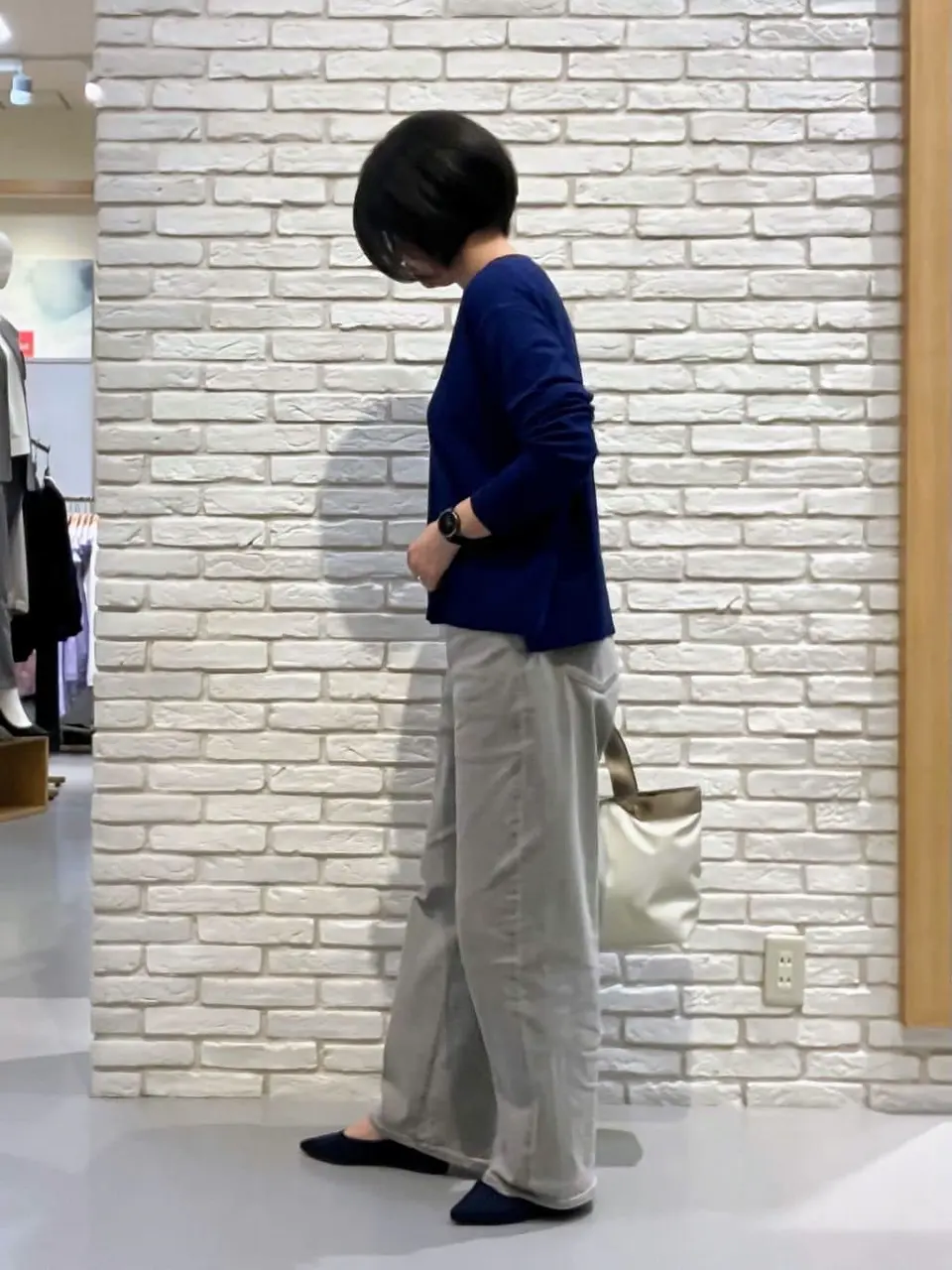 ONWARD CROSSET SELECT Tomi コーディネート画像