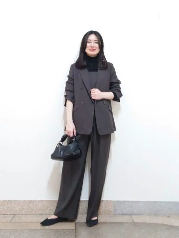  最上 コーディネート画像