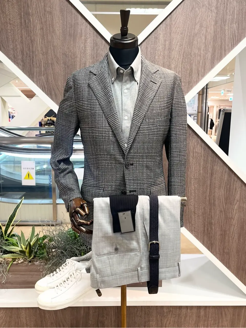 ONWARD CROSSET SELECT 小管 コーディネート画像