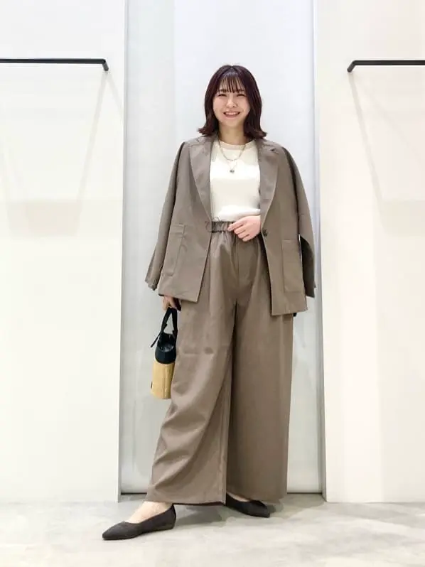 ONWARD CROSSET SELECT 横田 コーディネート画像