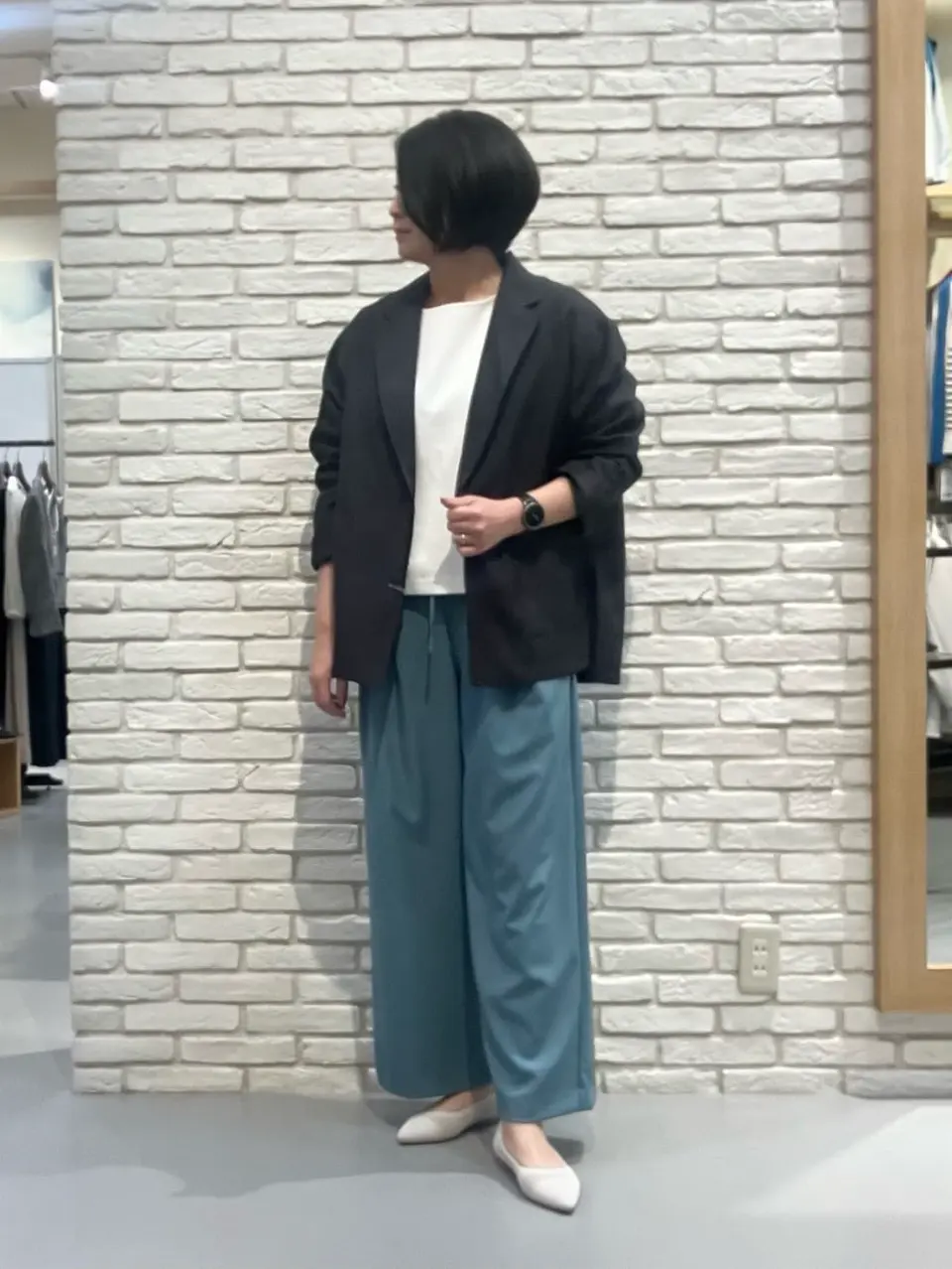 ONWARD CROSSET SELECT Tomi コーディネート画像