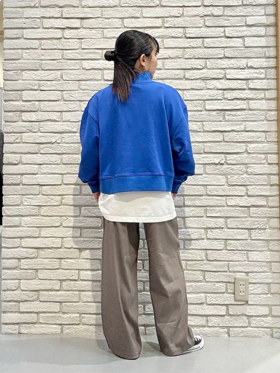 ONWARD CROSSET SELECT 服部 コーディネート画像