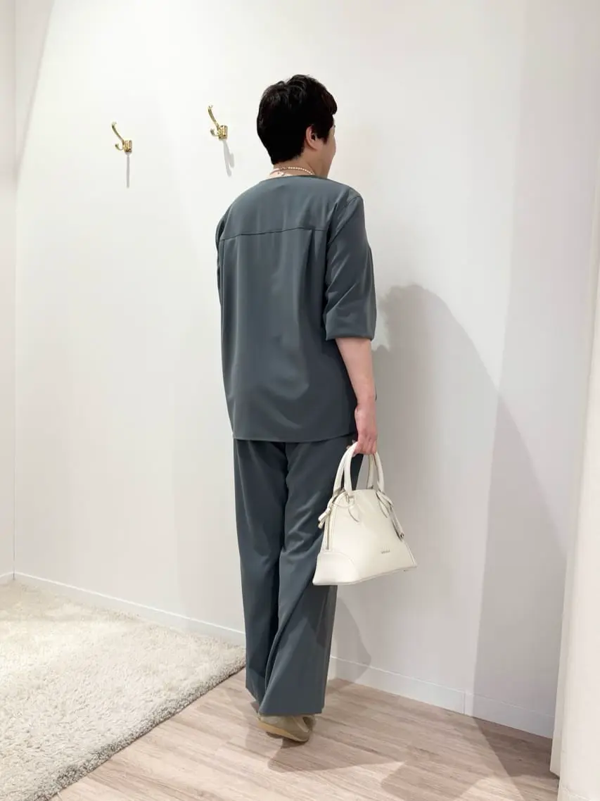 ONWARD CROSSET SELECT 佐藤 コーディネート画像