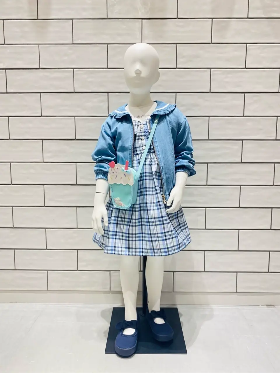 ONWARD CROSSET SELECT m.n コーディネート画像