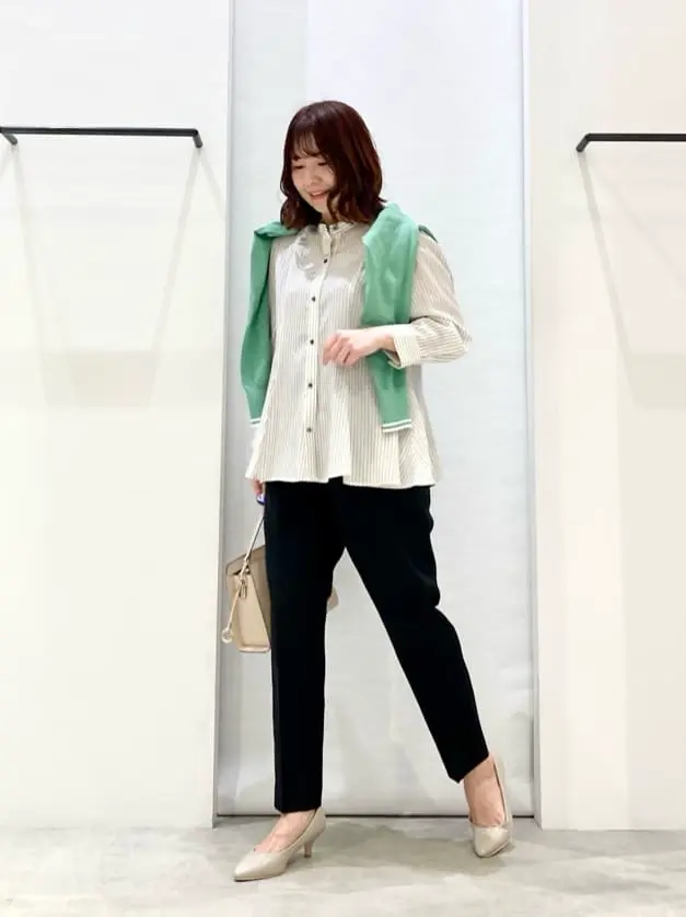 ONWARD CROSSET SELECT 横田 コーディネート画像