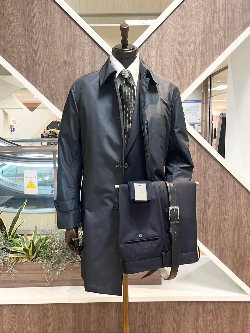 ONWARD CROSSET SELECT 小管 コーディネート画像