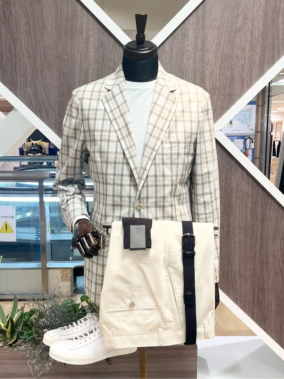 ONWARD CROSSET SELECT 小管 コーディネート画像