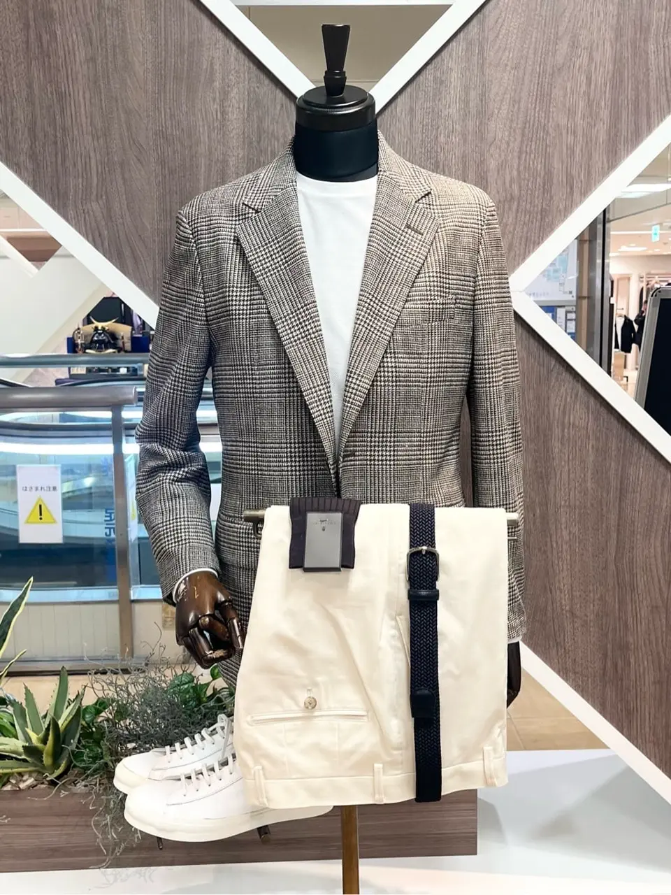 ONWARD CROSSET SELECT 小管 コーディネート画像