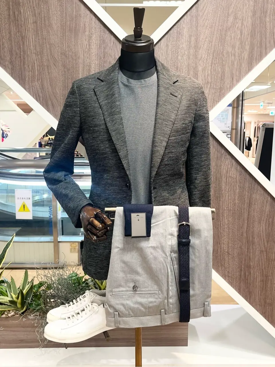 ONWARD CROSSET SELECT 小管 コーディネート画像