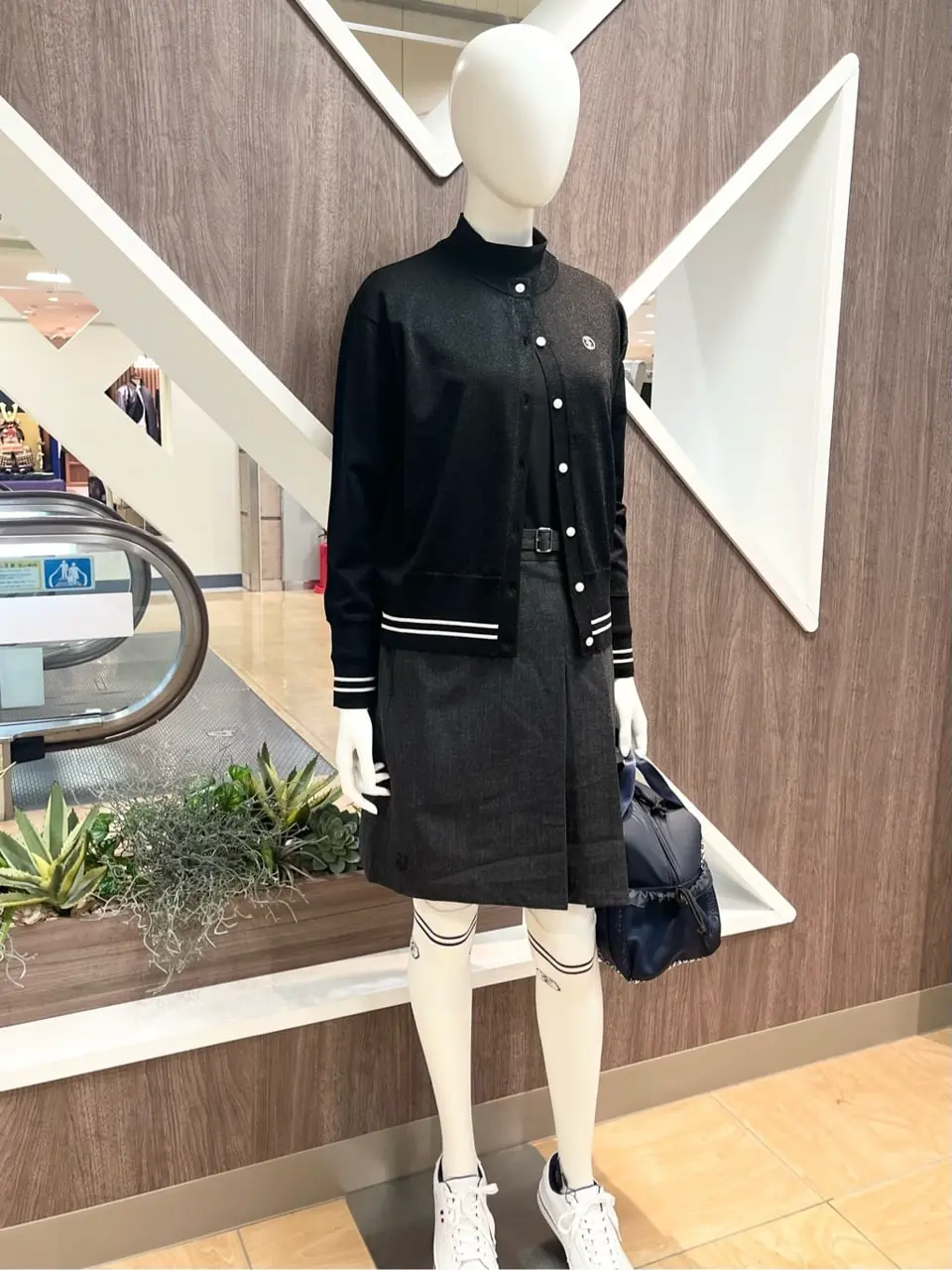 ONWARD CROSSET SELECT 小管 コーディネート画像