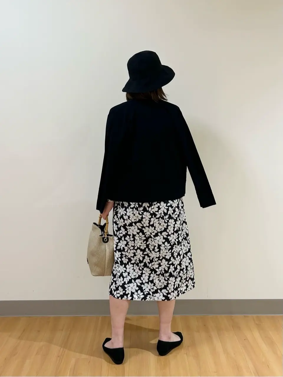 ONWARD CROSSET SELECT TAKI コーディネート画像