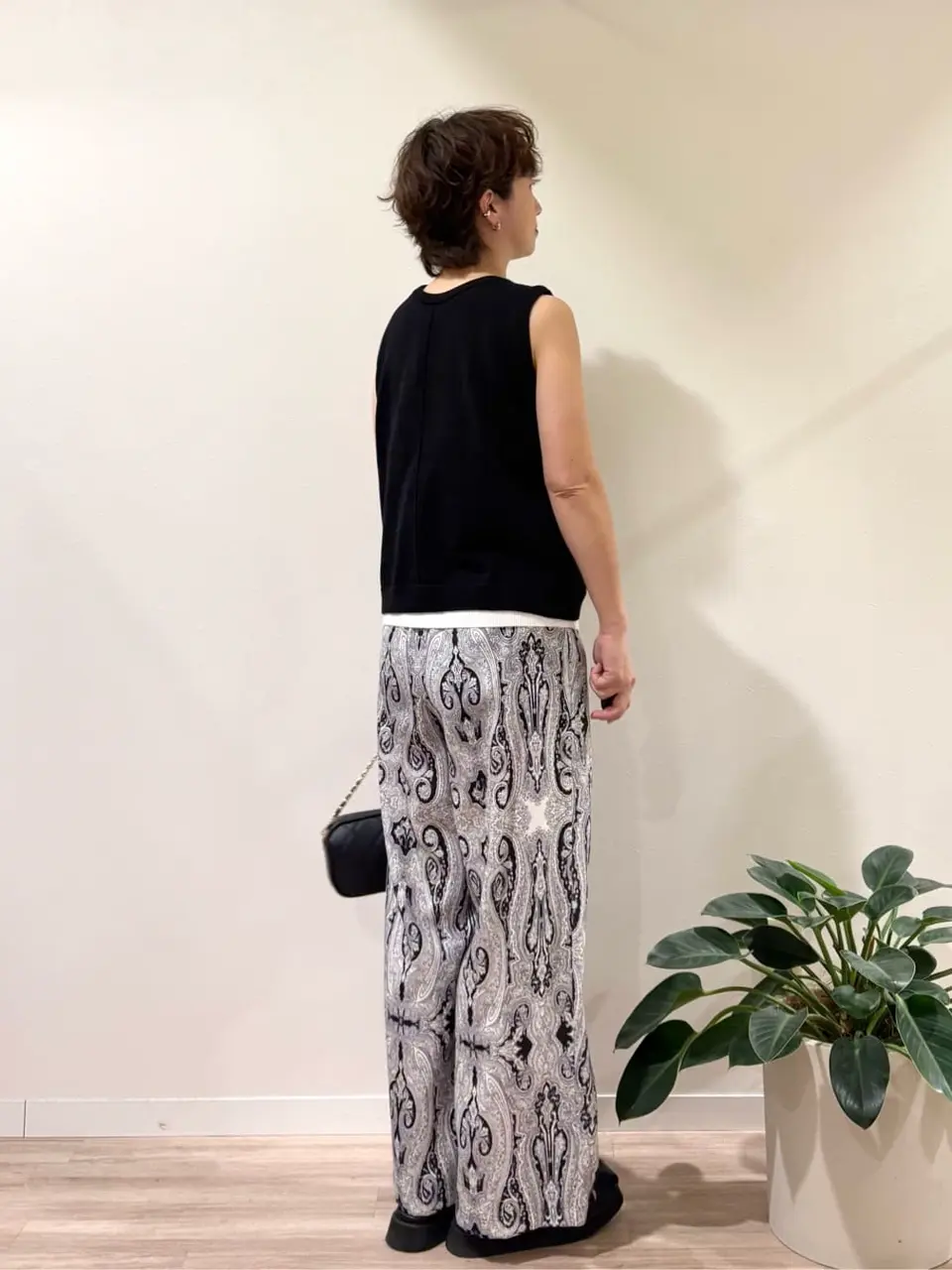 ONWARD CROSSET SELECT 照木 コーディネート画像