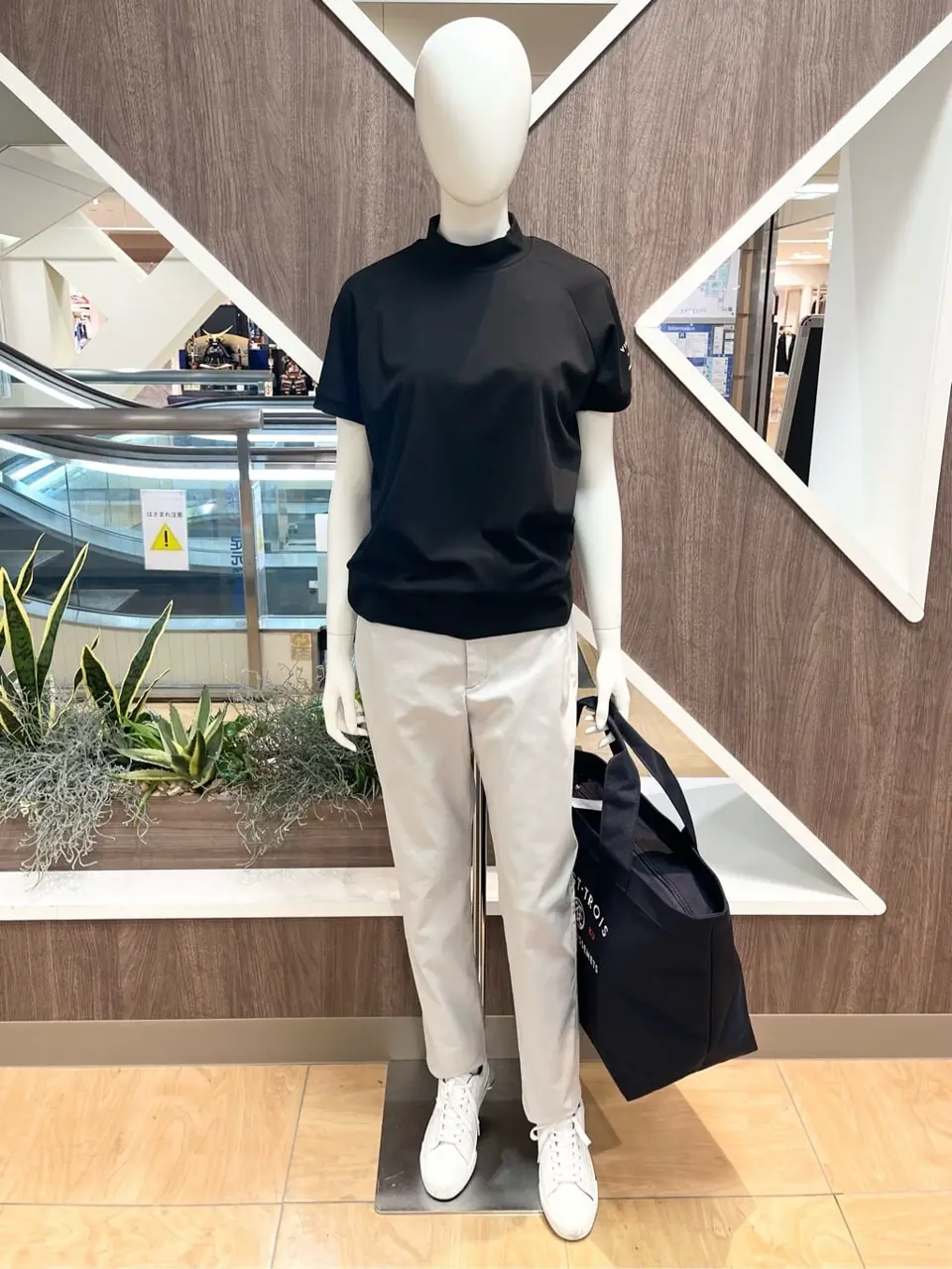 ONWARD CROSSET SELECT 小管 コーディネート画像