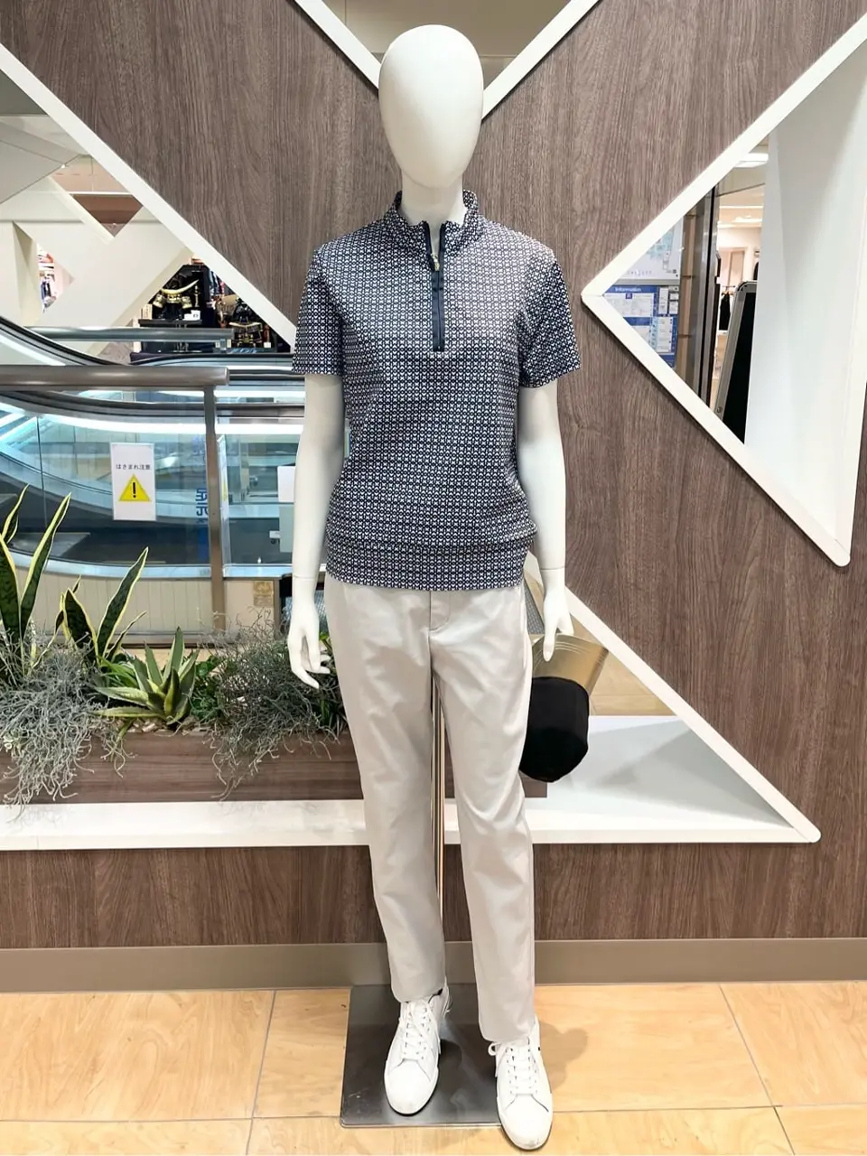 ONWARD CROSSET SELECT 小管 コーディネート画像