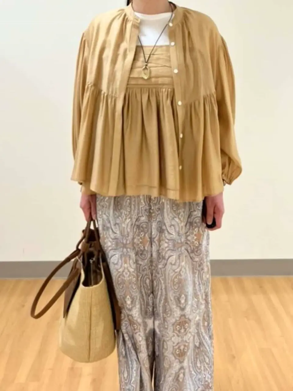 ONWARD CROSSET SELECT nori コーディネート画像