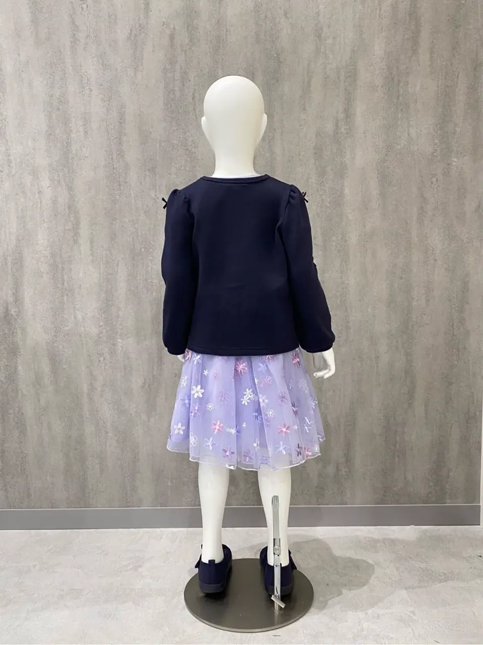 ONWARD CROSSET SELECT m.n コーディネート画像