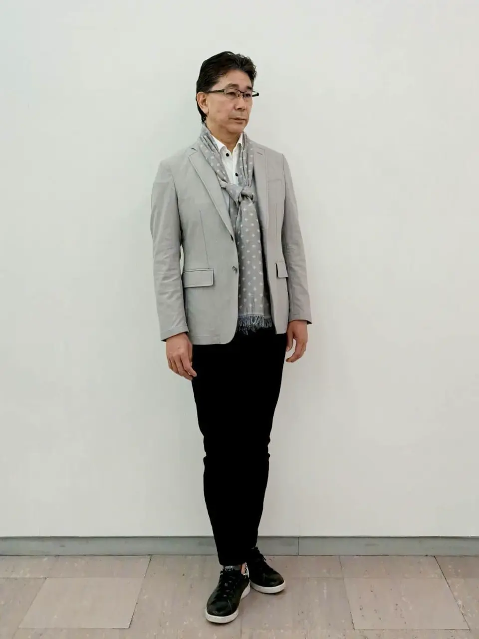 ONWARD CROSSET SELECT 小林 コーディネート画像