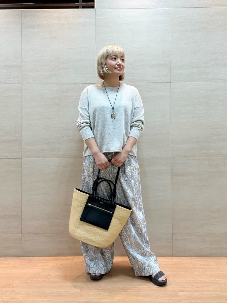 ONWARD CROSSET SELECT 佐藤 コーディネート画像