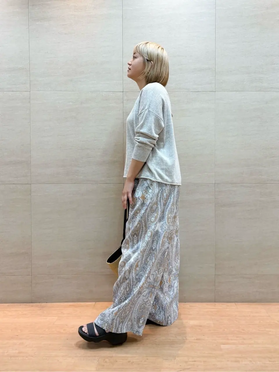 ONWARD CROSSET SELECT 佐藤 コーディネート画像